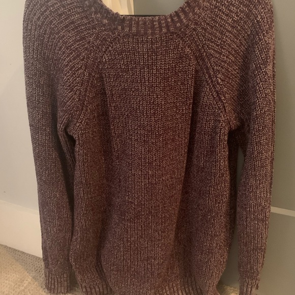 BCBG Generation distressed sweater - Picture 2 of 5